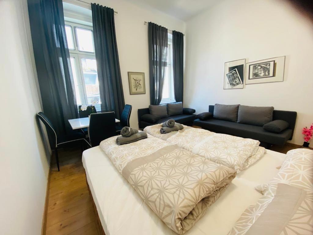 Deluxe Quad Room Dw Vienna Esterno foto