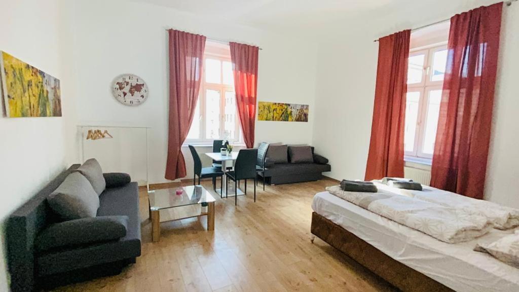 Deluxe Quad Room Dw Vienna Esterno foto