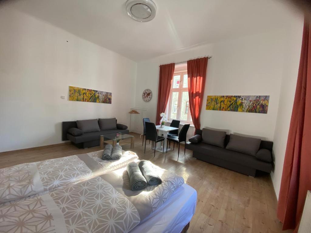 Deluxe Quad Room Dw Vienna Esterno foto